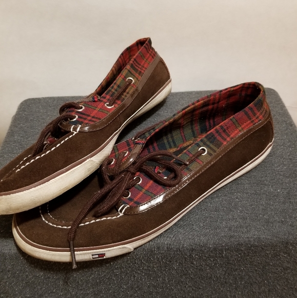 Tommy Hilfiger boat shoes - Picture 2 of 5